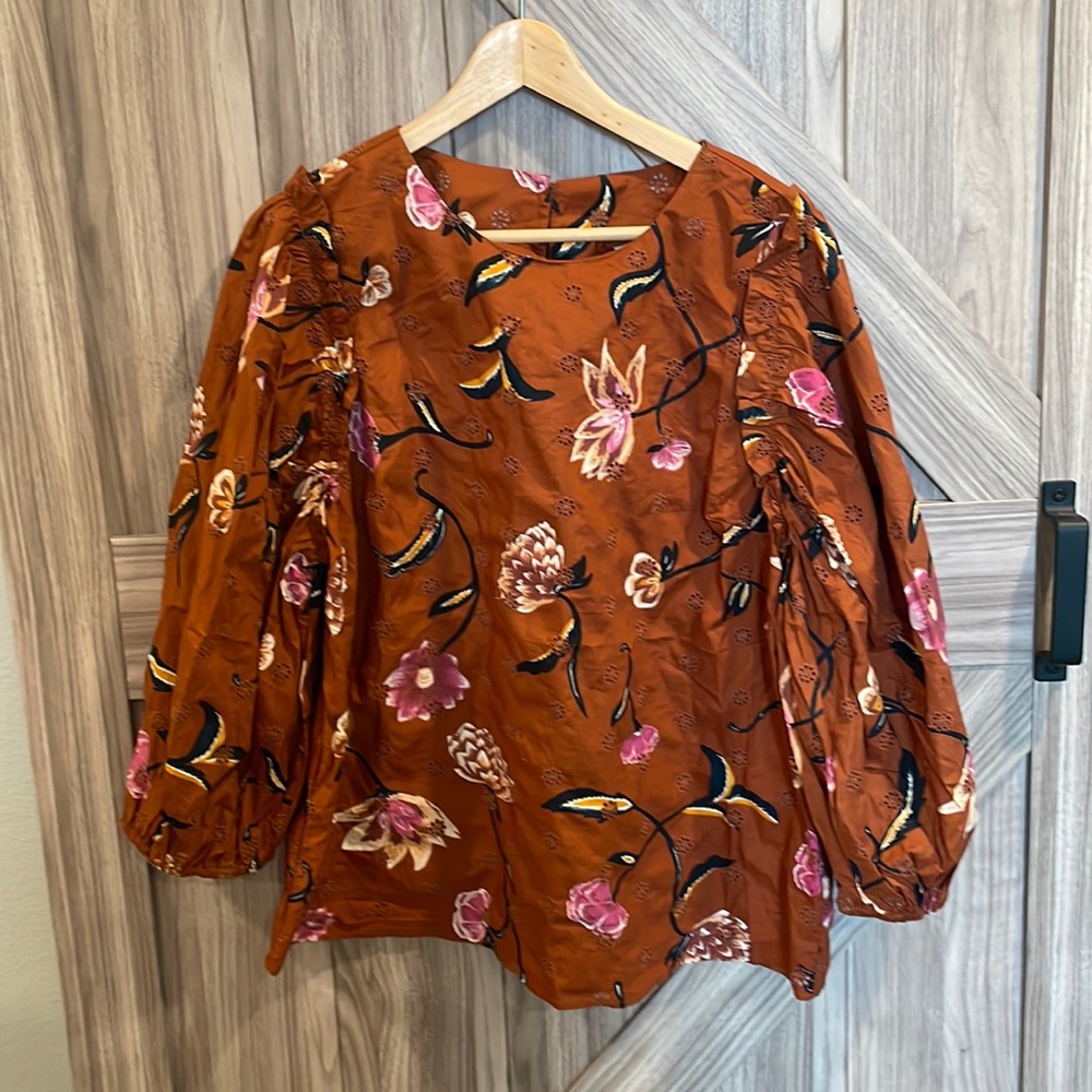 Universal Thread women’s puff sleeve peasant top in XXL, new with tags!